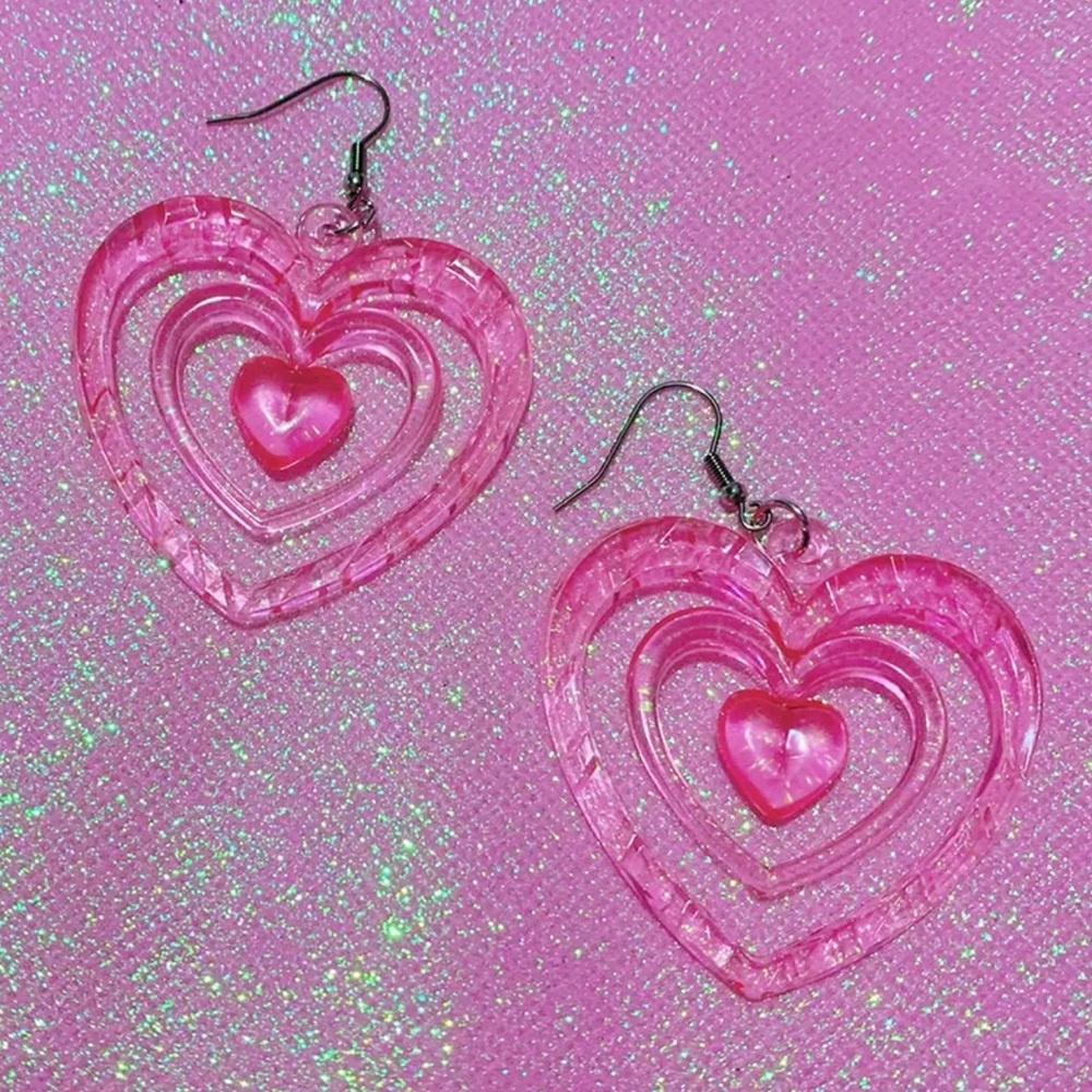 Y2K heart earrings